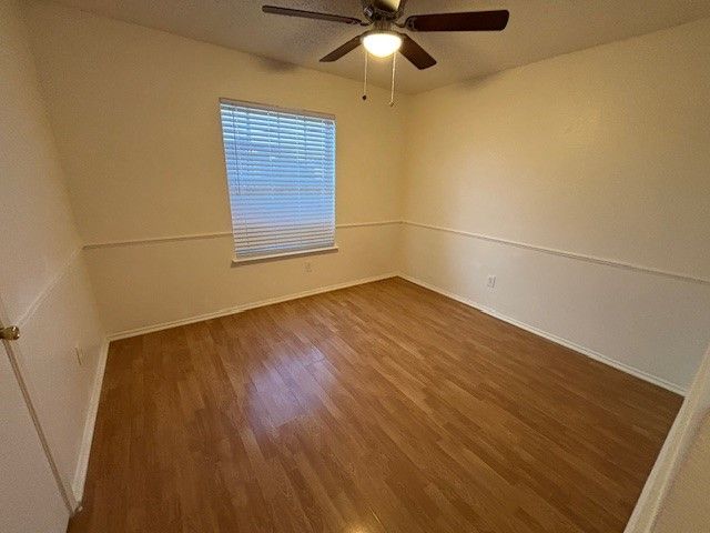 1008 Rock Springs Drive, Burleson, TX 76028