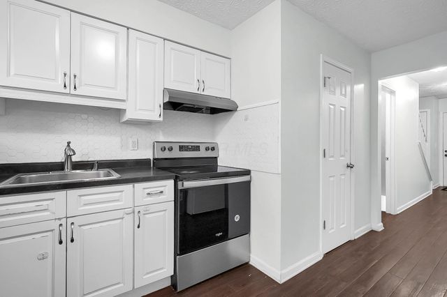 97 Stornoway Drive W, Columbus, OH 43213