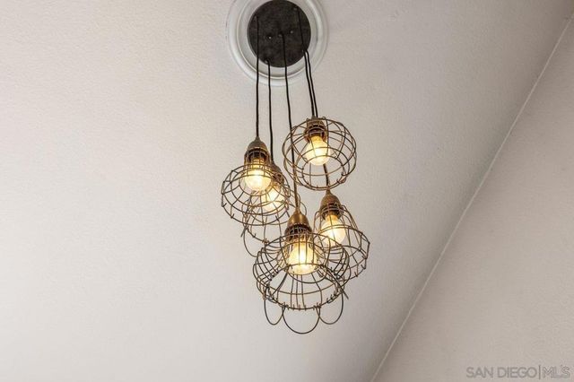 914 Sendero Ave., Escondido, CA 92026