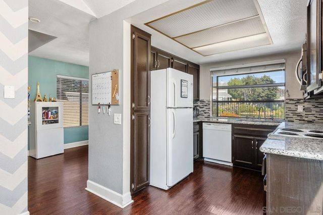 914 Sendero Ave., Escondido, CA 92026