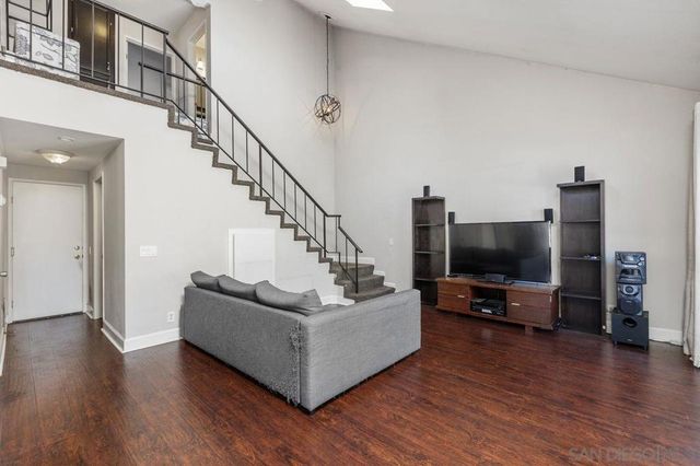 914 Sendero Ave., Escondido, CA 92026