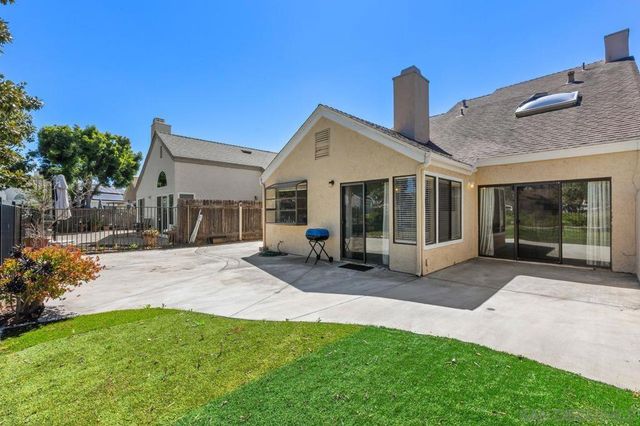 914 Sendero Ave., Escondido, CA 92026