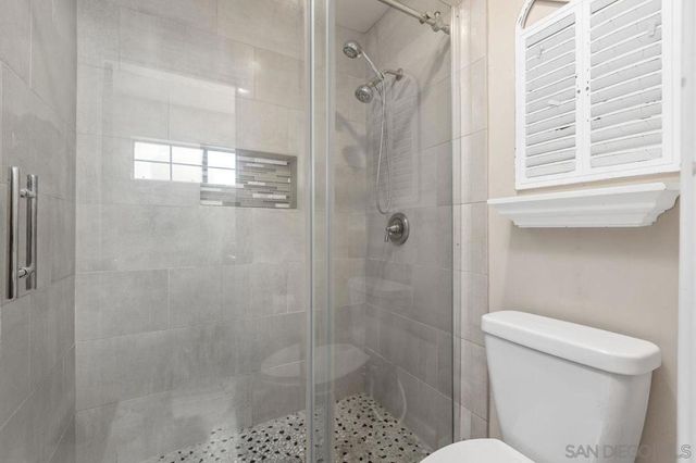 914 Sendero Ave., Escondido, CA 92026