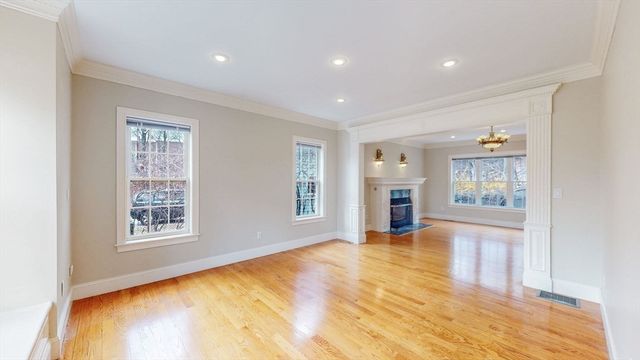 455 Waban Ave, Newton, MA 02468