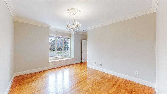 455 Waban Ave, Newton, MA 02468