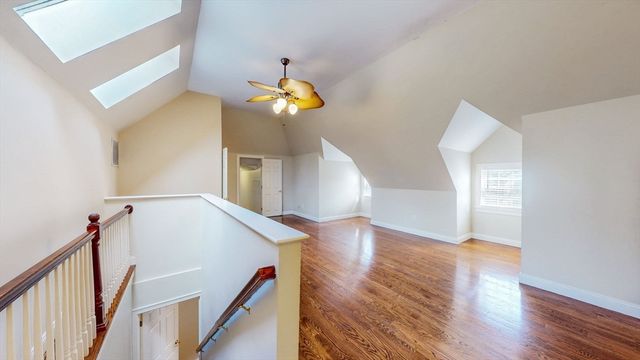 455 Waban Ave, Newton, MA 02468