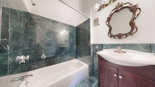 455 Waban Ave, Newton, MA 02468
