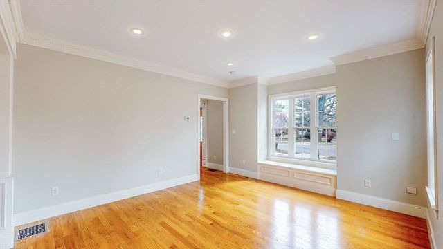 455 Waban Ave, Newton, MA 02468