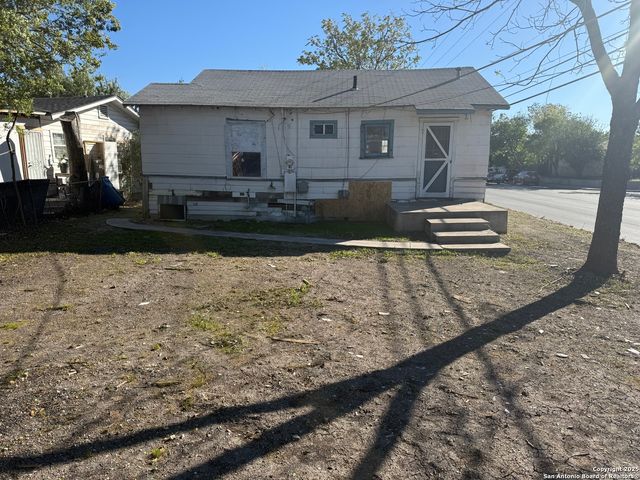 2359 Waverly, San Antonio, TX 78228