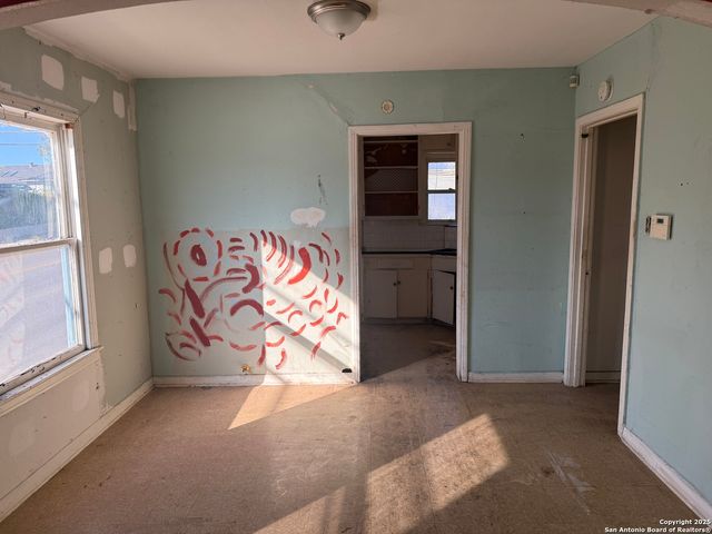 2359 Waverly, San Antonio, TX 78228