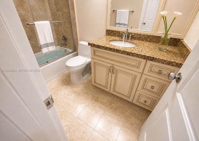 2030 S Ocean Dr 521, Hallandale Beach, FL 33009