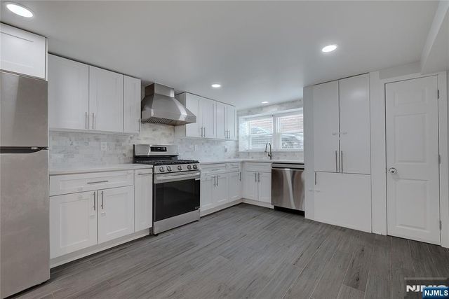 20 Corabelle Avenue Ground Unit, Lodi, NJ 07644