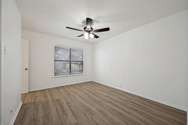 1515 W Sears Street, Denison, TX 75020