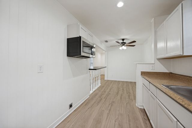 1515 W Sears Street, Denison, TX 75020