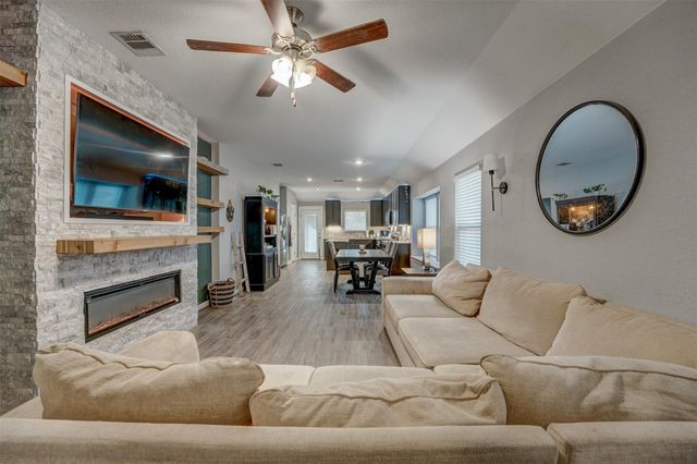 5806 Aviano RD, Round Rock, TX 78665