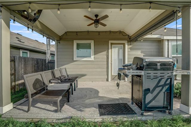 5806 Aviano RD, Round Rock, TX 78665