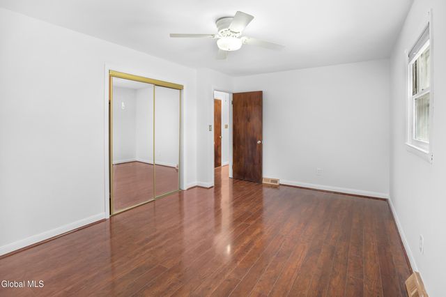 11 Hillside Avenue, Colonie, NY 12205