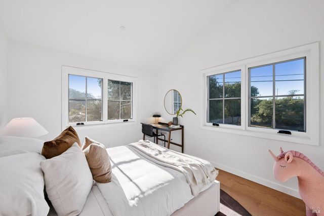 185 Elm Rd, Bolinas, CA 94924