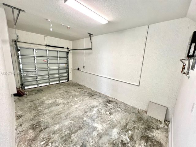 23464 SW 129th Ave, Homestead, FL 33032