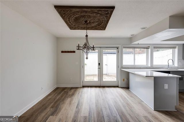 7094 Stonington Drive NE, Sandy Springs, GA 30328