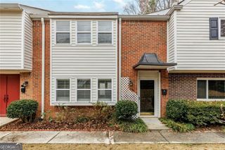 7094 Stonington Drive NE, Sandy Springs, GA 30328