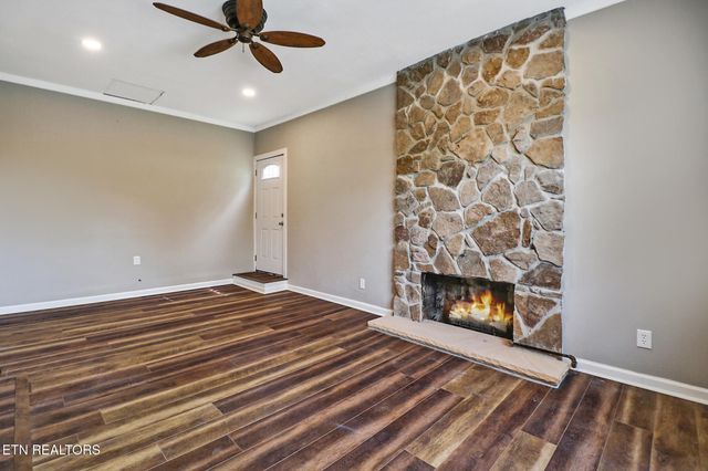 5209 Plateau Rd, Crossville, TN 38571