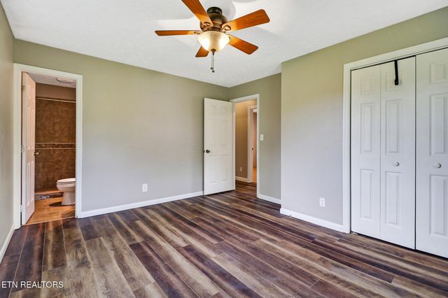 5209 Plateau Rd, Crossville, TN 38571