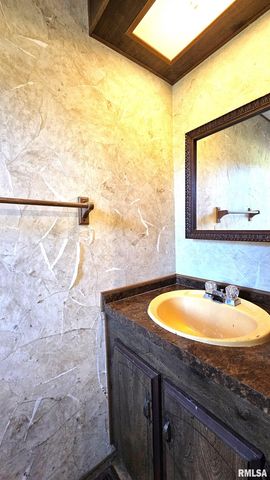 14228 Lake Of Egypt Road, Marion, IL 62959