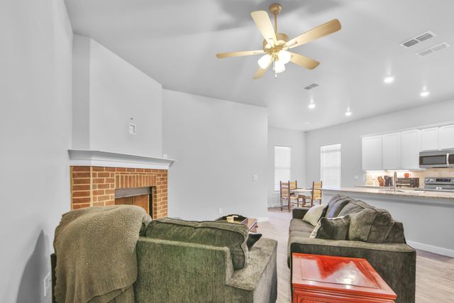 1716 133rd Street, Lubbock, TX 79423