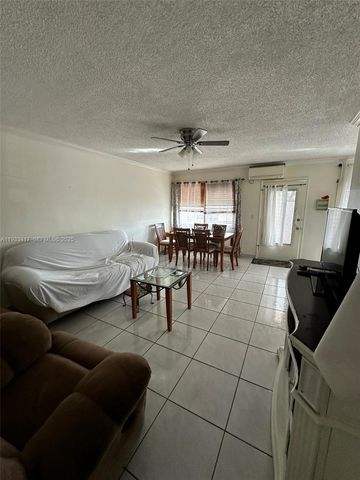 920 SW 11th Ave 11D, Hallandale Beach, FL 33009