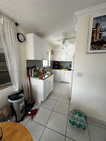 920 SW 11th Ave 11D, Hallandale Beach, FL 33009