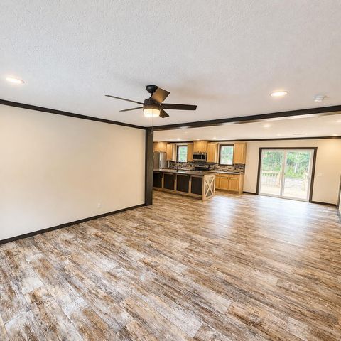 8590 Paxville Highway, Manning, SC 29102