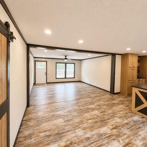 8590 Paxville Highway, Manning, SC 29102