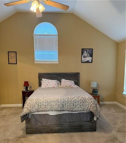 21032 Millridge Street, Spring Hill, KS 66083