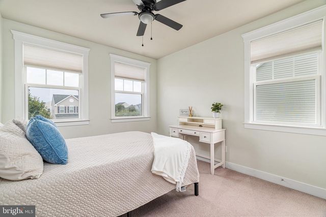146 BLACKFORD DR, Stephenson, VA 22656