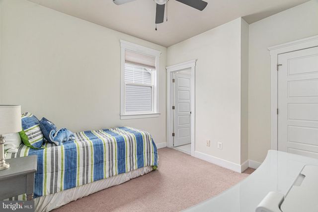146 BLACKFORD DR, Stephenson, VA 22656
