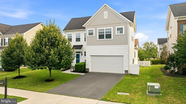 146 BLACKFORD DR, Stephenson, VA 22656