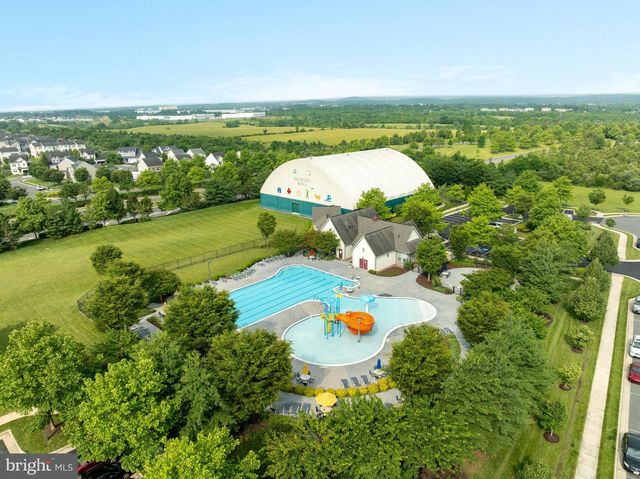 146 BLACKFORD DR, Stephenson, VA 22656