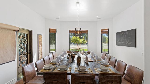 33120 Vino Way, Temecula, CA 92591