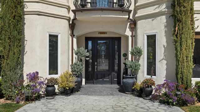 33120 Vino Way, Temecula, CA 92591