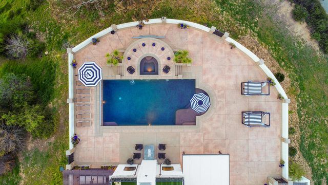33120 Vino Way, Temecula, CA 92591