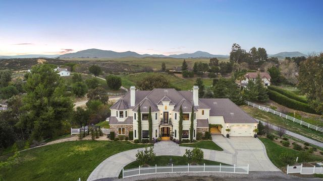 33120 Vino Way, Temecula, CA 92591