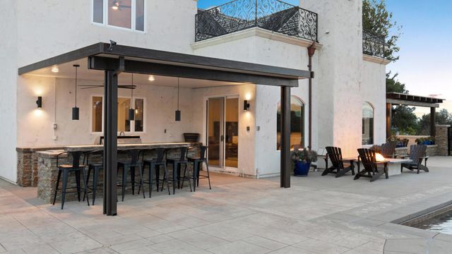 33120 Vino Way, Temecula, CA 92591