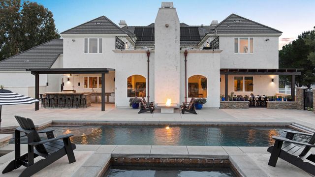 33120 Vino Way, Temecula, CA 92591