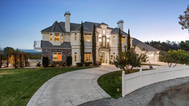 33120 Vino Way, Temecula, CA 92591