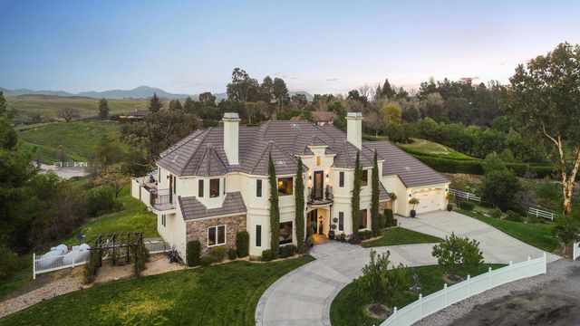 33120 Vino Way, Temecula, CA 92591