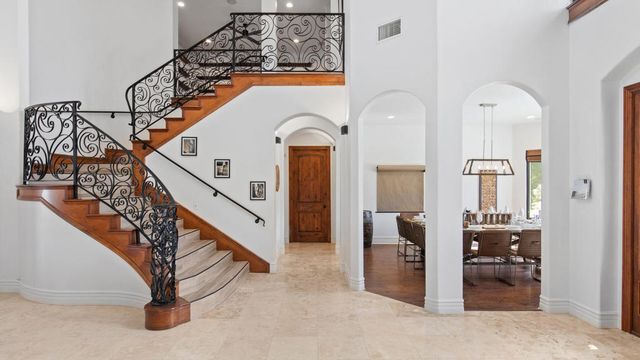 33120 Vino Way, Temecula, CA 92591