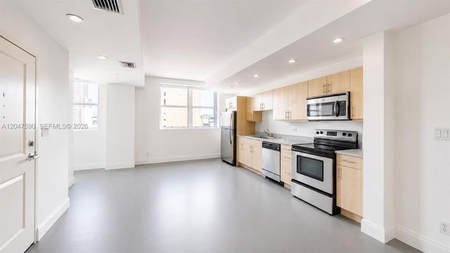 111 E Flagler Street 810, Miami, FL 33131