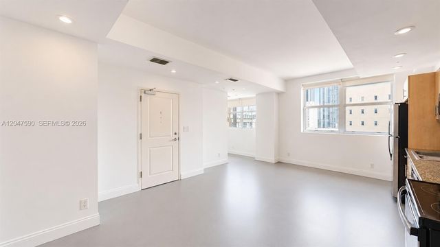 111 E Flagler Street 810, Miami, FL 33131