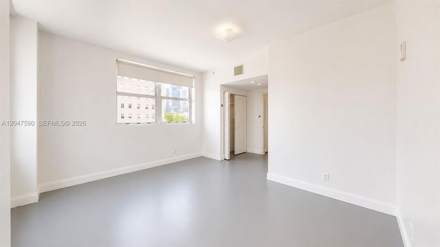 111 E Flagler Street 810, Miami, FL 33131